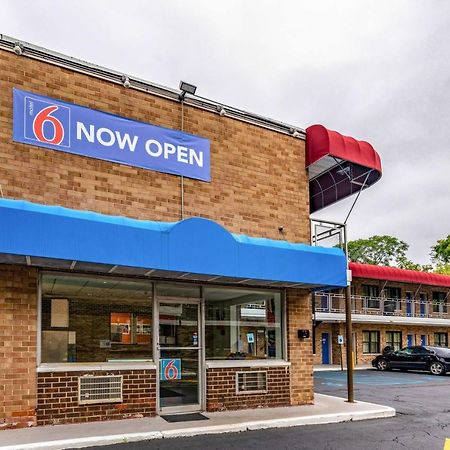 Motel 6-Elmsford, Ny - White Plains מראה חיצוני תמונה