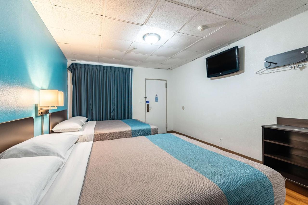 Motel 6-Elmsford, Ny - White Plains מראה חיצוני תמונה