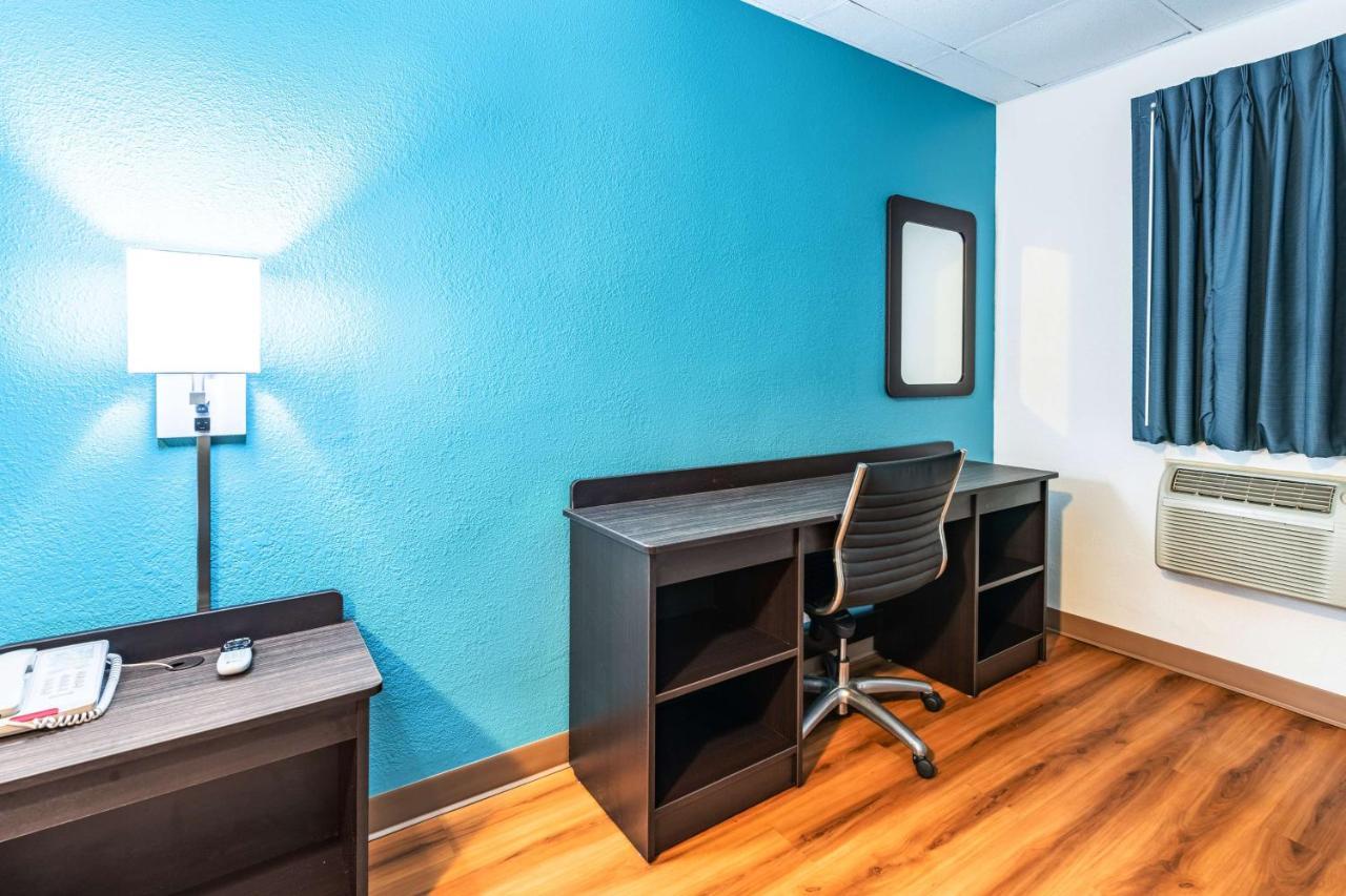 Motel 6-Elmsford, Ny - White Plains מראה חיצוני תמונה