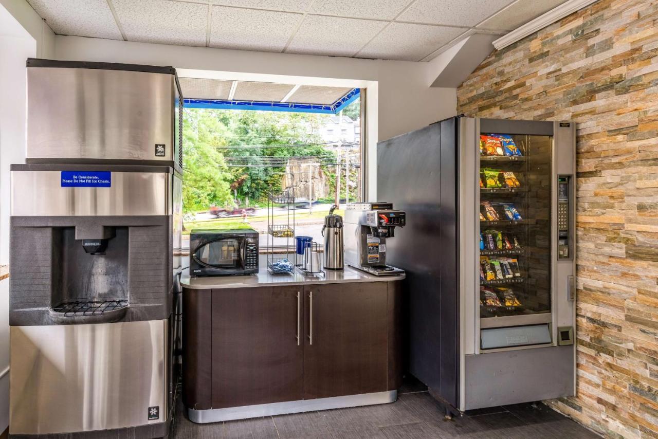 Motel 6-Elmsford, Ny - White Plains מראה חיצוני תמונה